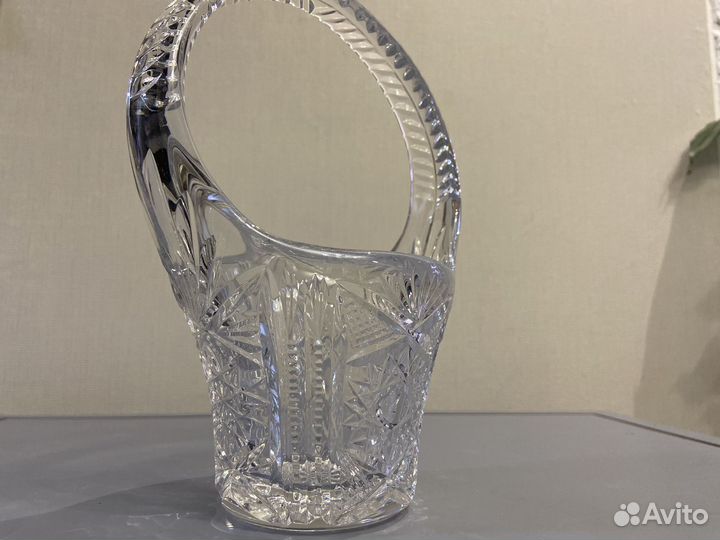 Хрустальная ваза конфетница