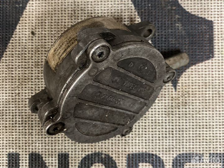 Вакуумный насос Mercedes A6462300265