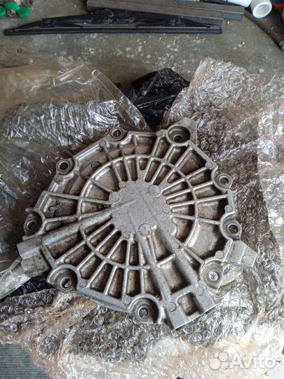 Задняя крышка АКПП мазда форд