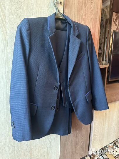 Школьный костюм тройка