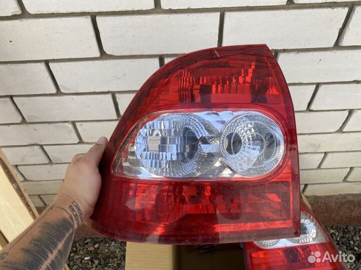 Задние фары на priora