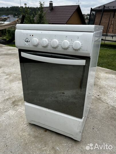 Продам электроплиту zanussi