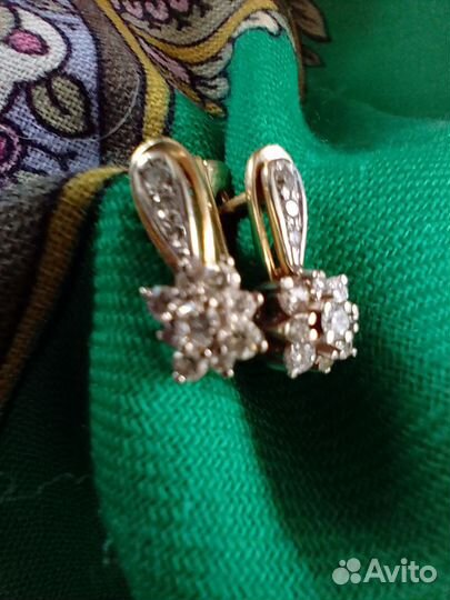 Серьги с бриллиантами