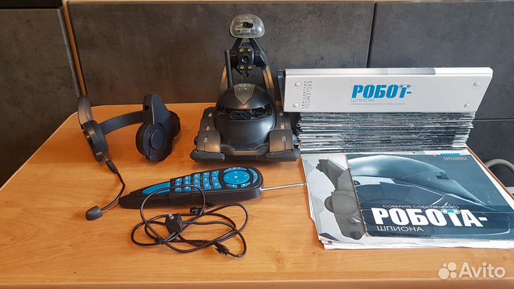 Робот шпион