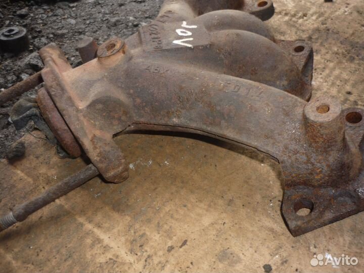 Выпускной коллектор Рено Логан без отверстия