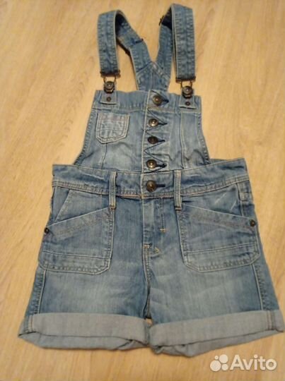 Комбинезон джинсовый