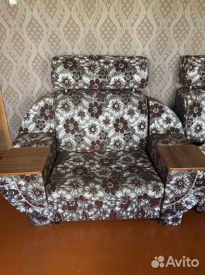 Угловой диван бу