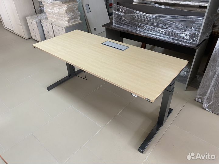 Стол Steelcase Activa Lift 2