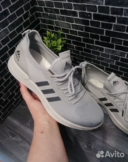 Кроссовки летние мужские adidas 40,41,43,44,45