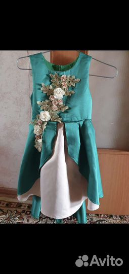 Продам платье