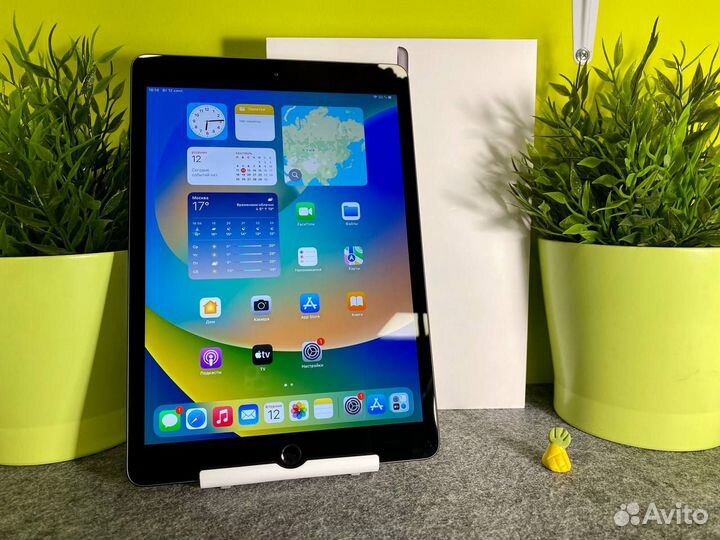 iPad 8 32Gb Wi-Fi (A2270, без SIM) Space Gray