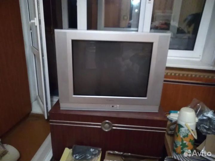 Телевизор samsung