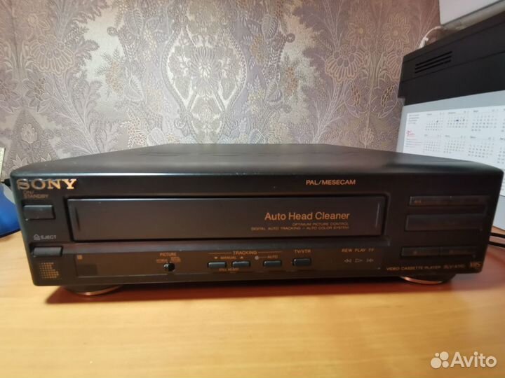 Video cassete soni VHS SLV-X110. auto Head Cleaner