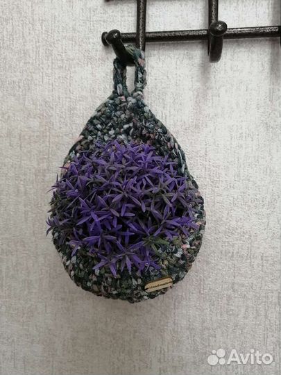 Корзинка кашпо вязаная из трикотажной пряжи