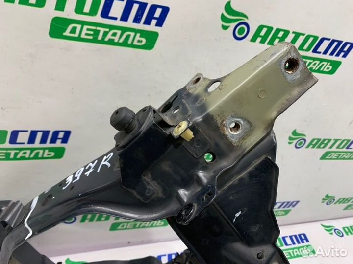 Лонжерон кузова передний правый Opel Zafira B