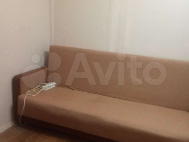 Комната 14 м² в 2-к., 1/9 эт.