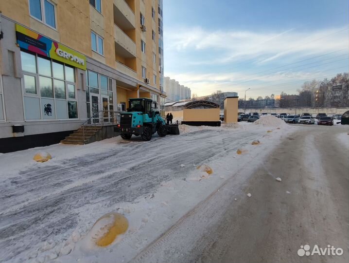 Аренда фронтального погрузчика, уборка снега