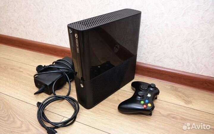 Xbox 360 E, 500 gb, +90 игр