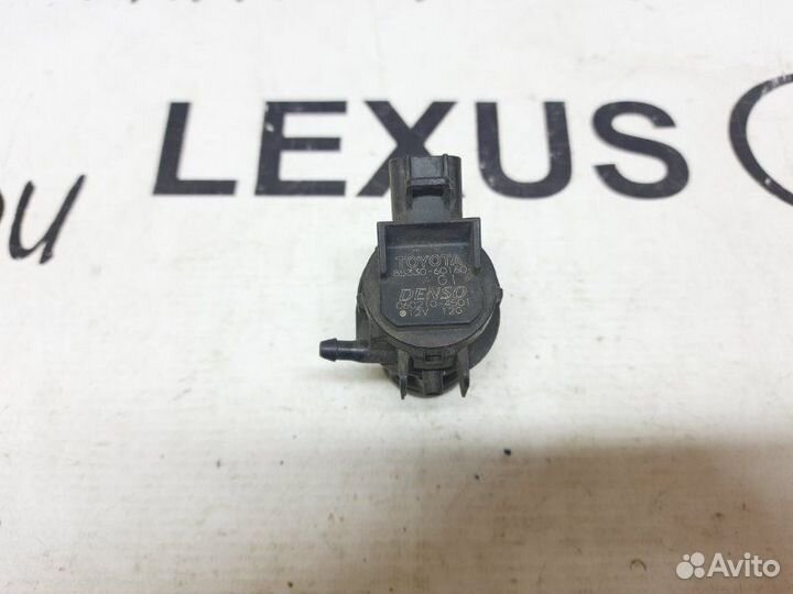 Насос омывателя Toyota Rav4 2005-2011