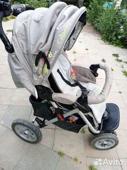 Прогулочная коляска