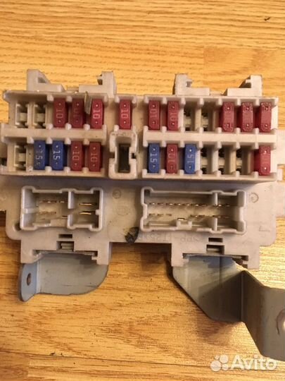 Блок предохранителей Мурано Z50 Murano
