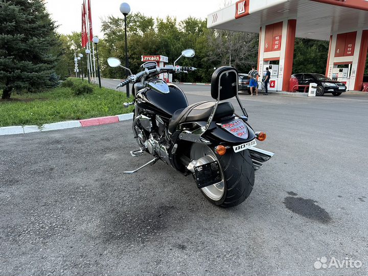 Suzuki M109R Boulevard