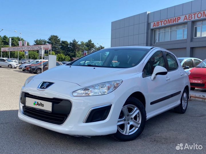 Peugeot 308, 2011