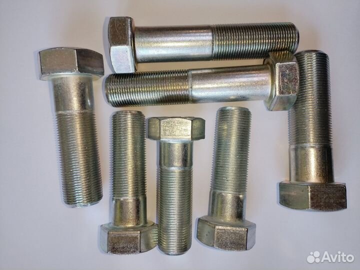 Болт М22х1,5х110 (10,9)