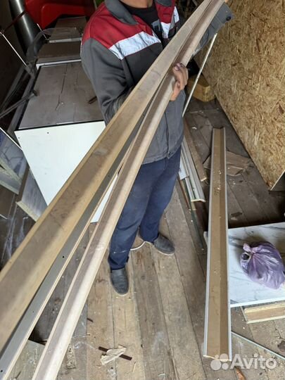 Плинтус для столешницы