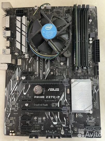 Материнская плата с процессором и памятью