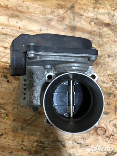 Дроссельная заслонка Volkswagen Golf 5K5 caxa
