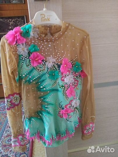 Купальник для художественной гимнастики