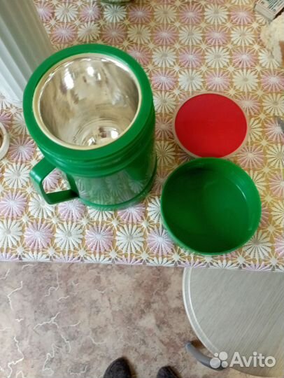 Термос с кружками СССР