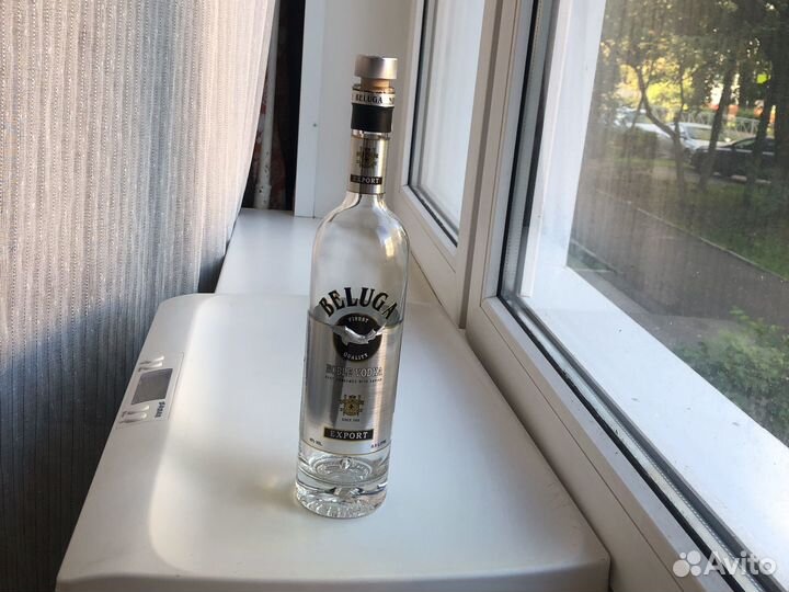 Бутылка из под водки Beluga 0,5