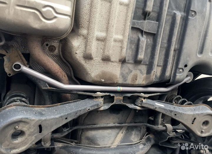 Усилители заднего подрамника VWPassat CC