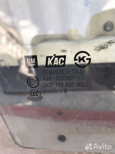 Стекло передней правой двери Chevrolet Lacetti