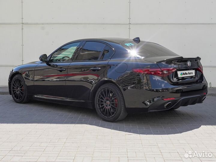 Alfa Romeo Giulia 2.0 AT, 2018, 100 246 км