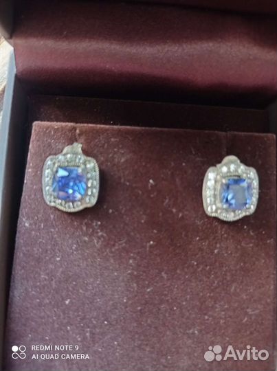 Серьги пусеты с натуральным камнем