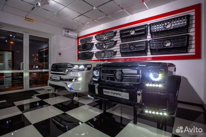 Решетка Mercedes G-class G63 AMG + стеклянный знак