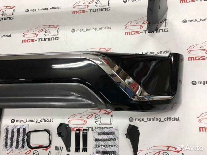 Обвес Executive black на Toyota Land Cruiser 200