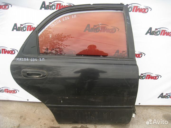 Дверь задняя правая Mazda 626