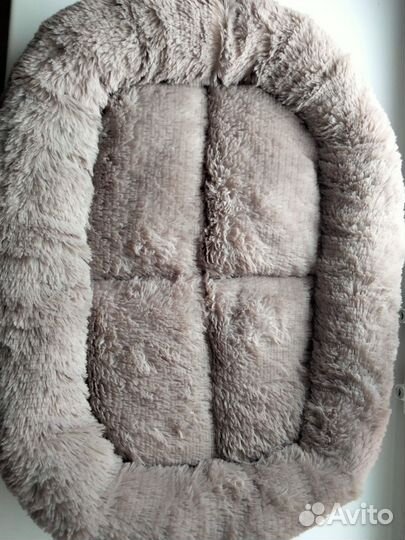 Лежанка для собак и кошек