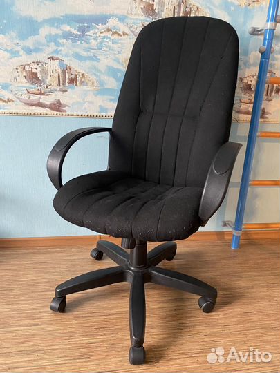 Компьютерное кресло