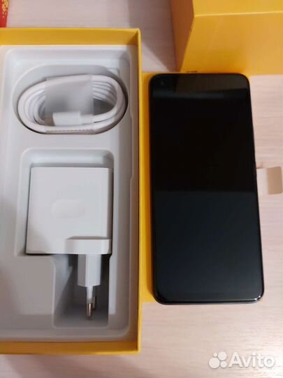 Realme 8