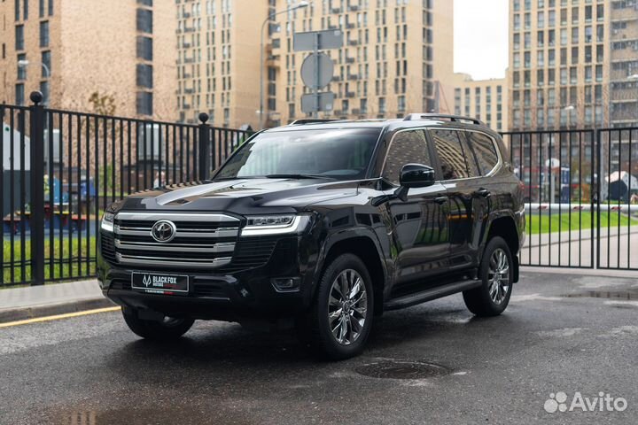 Toyota Land Cruiser 3.5 AT, 2023, 30 км