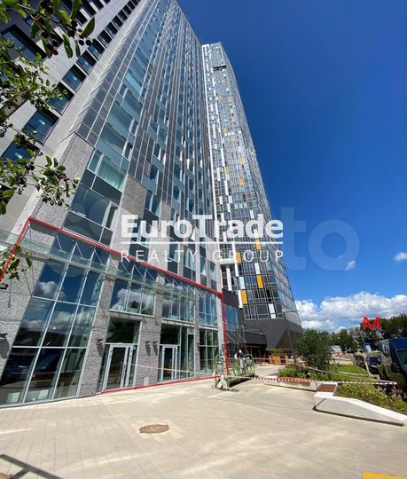 Продам торговое помещение, 450 м²