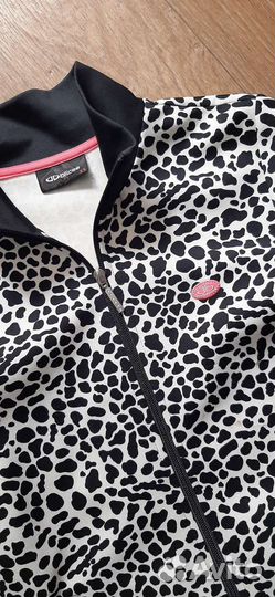 Костюм спортивный