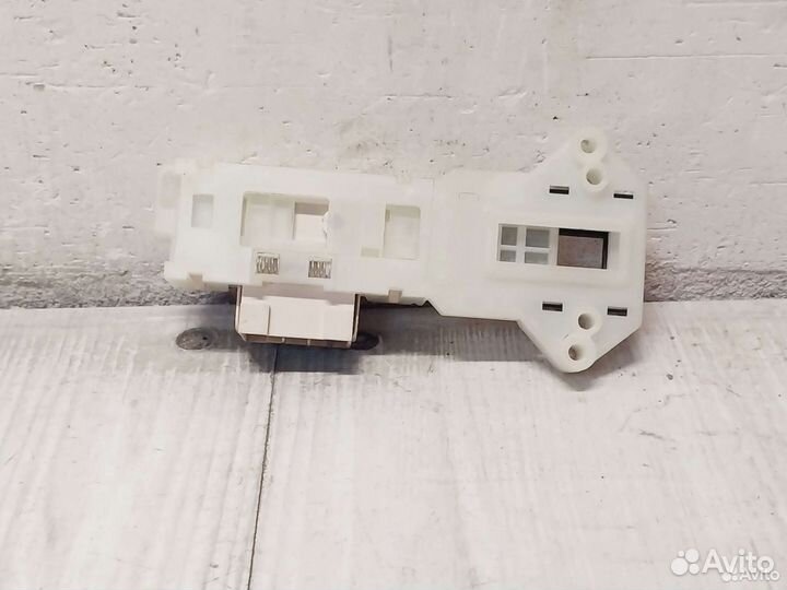 Замок люка убл стиральной машины LG