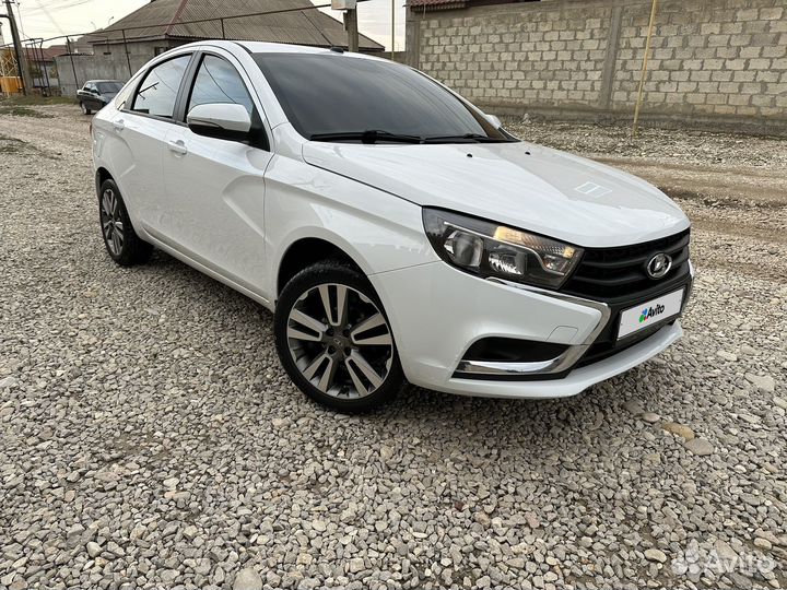 LADA Vesta 1.6 AMT, 2016, 174 000 км