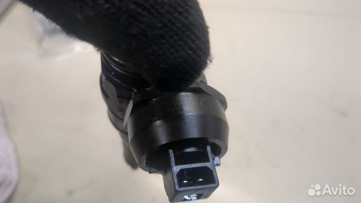 Форсунка топливная Volkswagen Sharan, 2007